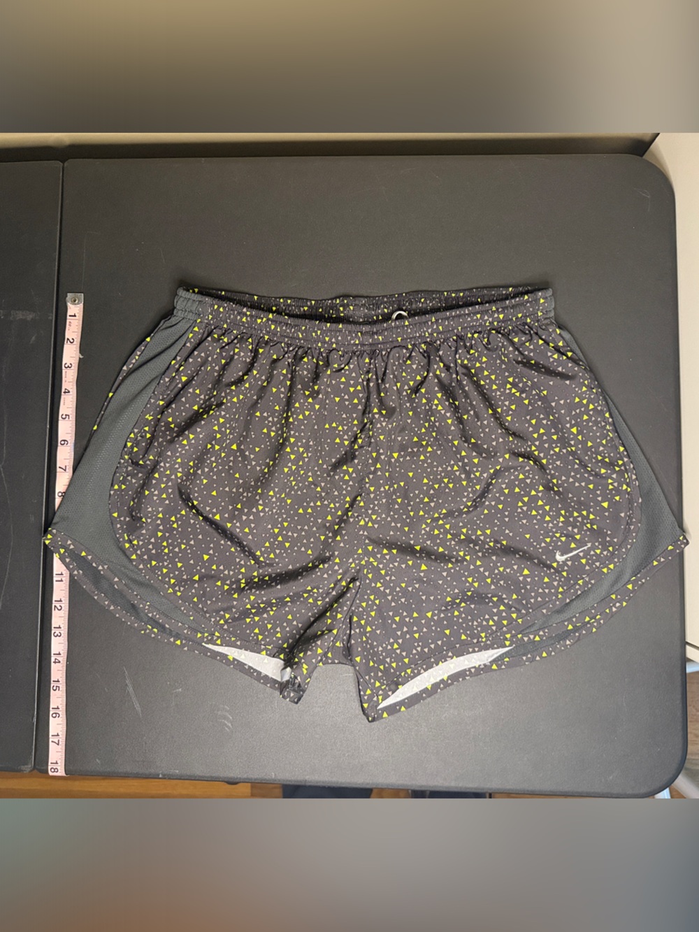 Nike Dri-FIT Tempo Running Shorts Women's Large Black Gray Neon Speckled